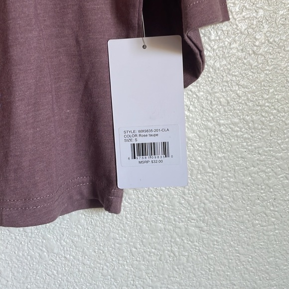 Howdy From Out West Cropped T-Shirt - Picture 2 of 5